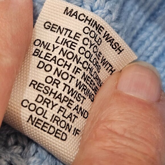 Moon & Madison Light Blue Button-Up Knit Cropped Cardigan Sweater Large - Picture 8 of 10